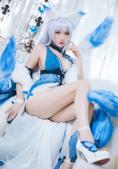 女仆扒开腿秘免费视频_4K手机免费观看完整