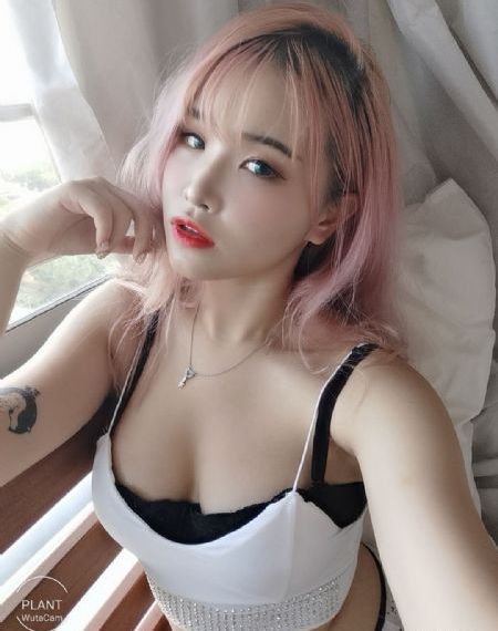 色噜噜久久久久_720电影免费在线