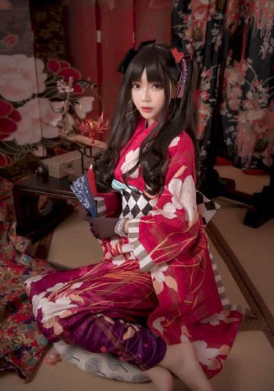 文风柔佳市立人民医院里最年轻_720迅雷电影在线