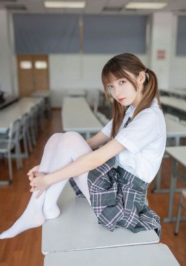 亚洲处破女A片出血疼哭_DVD全集免费播放