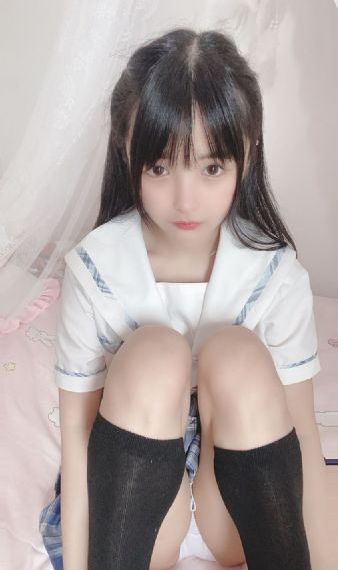 被几个人玩得站不起来_1080高清视频观看